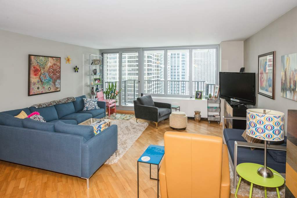 400 E Randolph Street #2530 Chicago, Illinois 60601 - Image 4