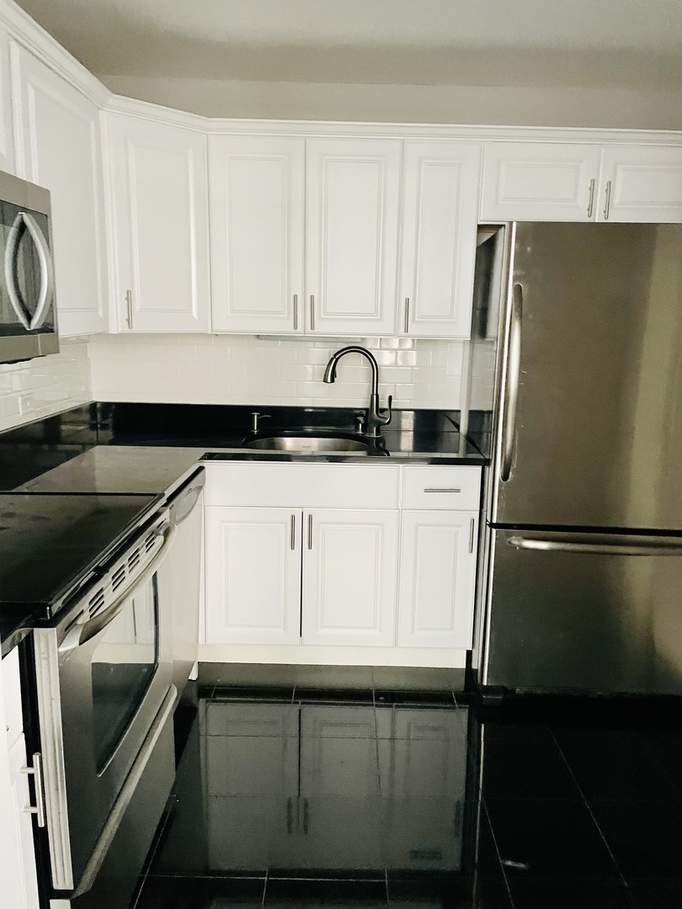 3550 N Lake Shore Drive #605 Chicago, Illinois 60657 - Image 3
