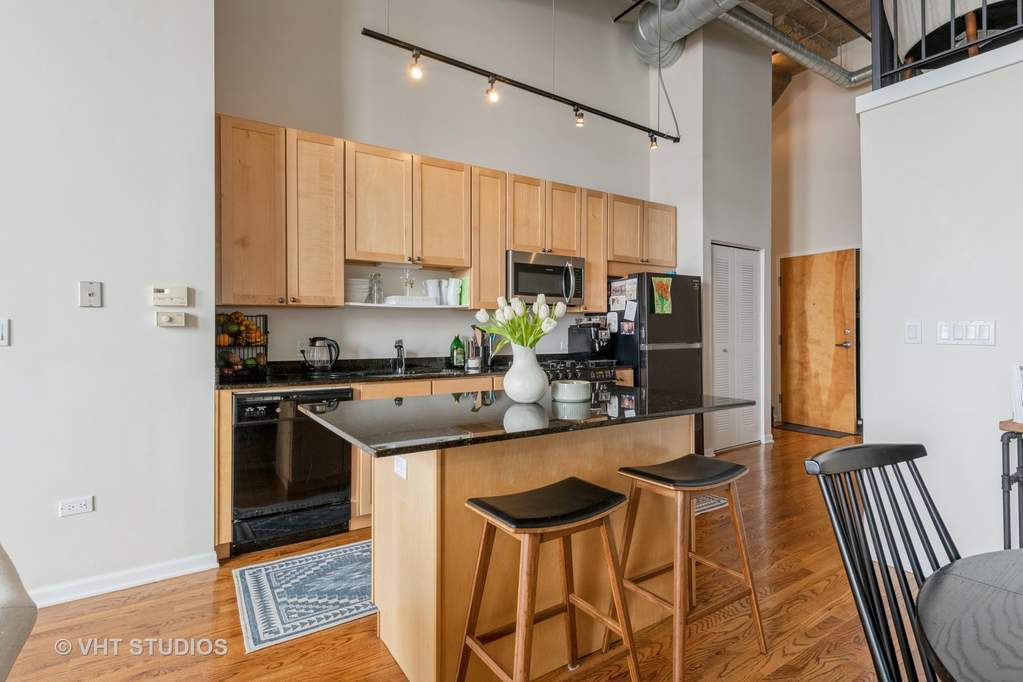 758 N Larrabee Street #317 Chicago, Illinois 60654 - Image 6