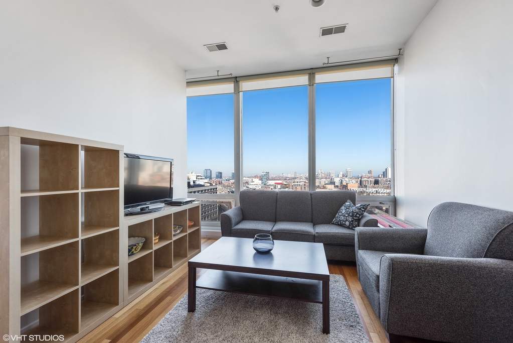 500 W Superior Street #1108 Chicago, Illinois 60654 - Image 2