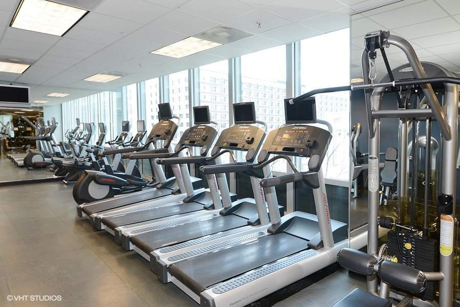 500 W Superior Street #1108 Chicago, Illinois 60654 - Image 7