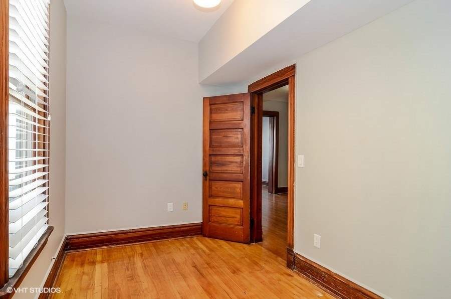 2245 W School Street #1 Chicago, Illinois 60618 - Image 8
