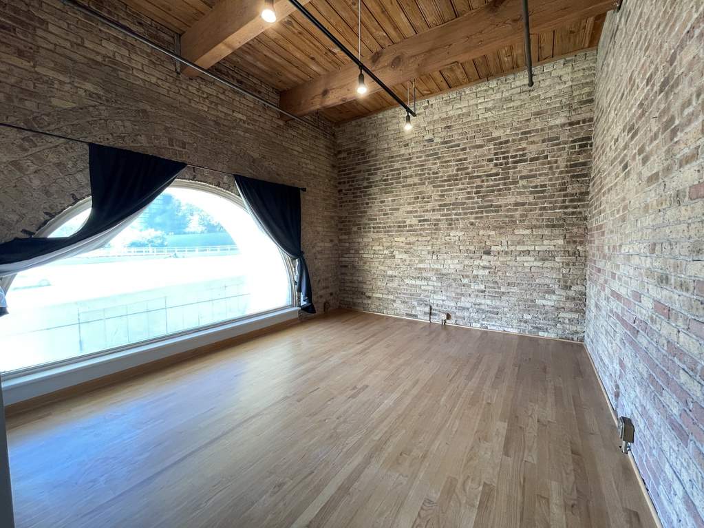540 N Lake Shore Drive #220 Chicago, Illinois 60611 - Image 7