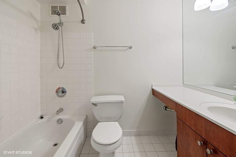 474 N Lake Shore Drive #3101 Chicago, Illinois 60611 - Image 10