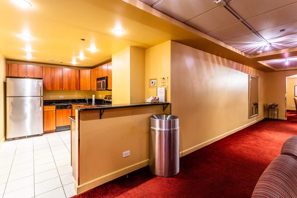 30 E Huron Street #3305 Chicago, Illinois 60611 - Image 20
