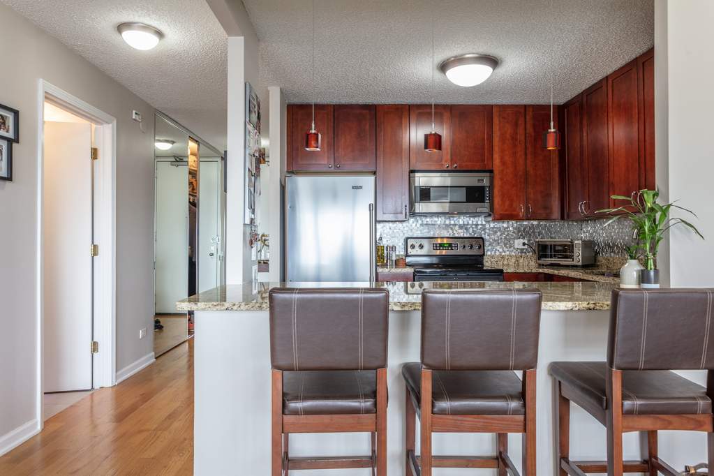 30 E Huron Street #3305 Chicago, Illinois 60611 - Image 6