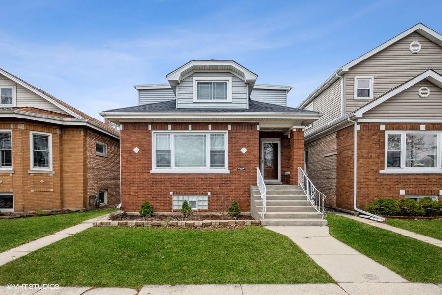 6151 W Roscoe Street Chicago, Illinois 60634 - Image 1
