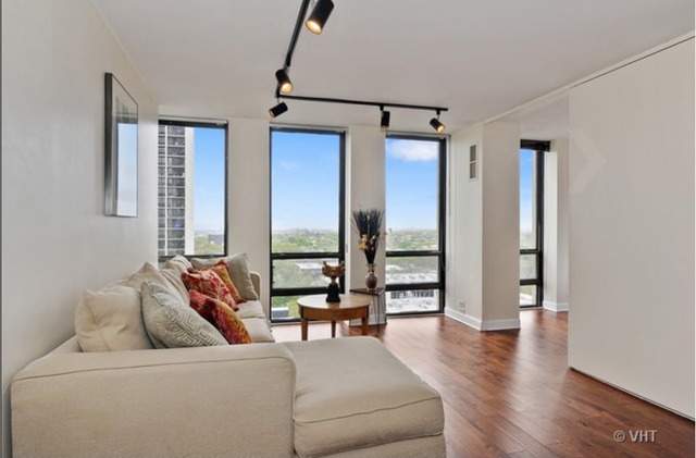 1660 N Lasalle Drive #1310 Chicago, Illinois 60614 - Image 2