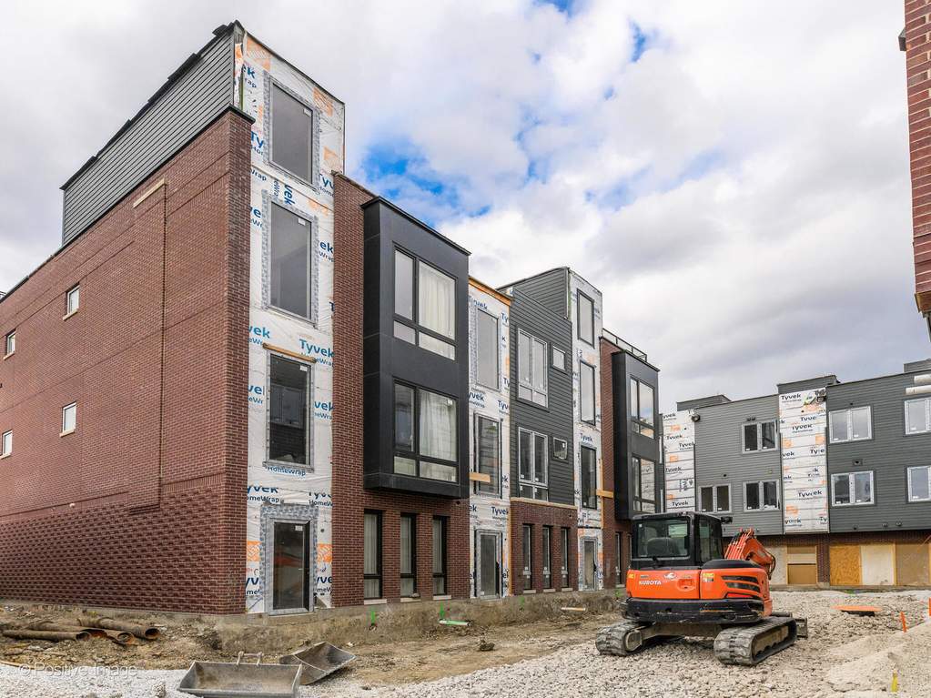 4214 W Belmont Avenue #1 Chicago, Illinois 60641 - Image 1