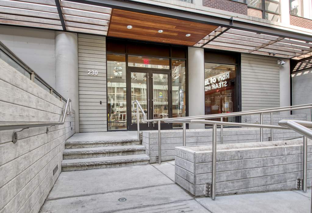 230 E Ontario Street #2503 Chicago, Illinois 60611 - Image 2