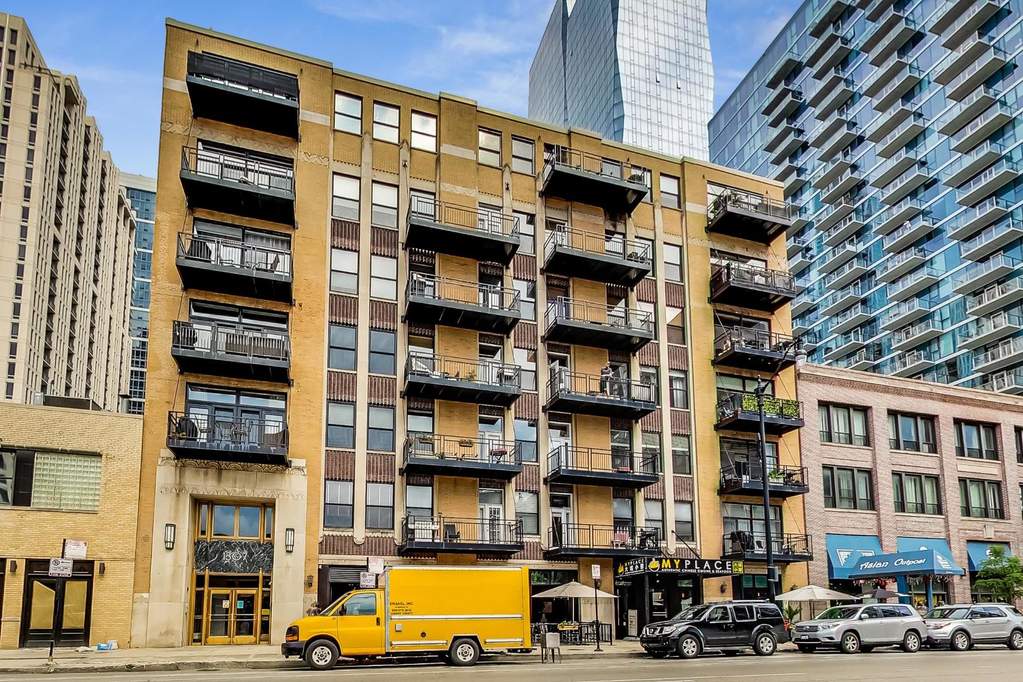 1307 S Wabash Avenue #411 Chicago, Illinois 60605 - Image 1
