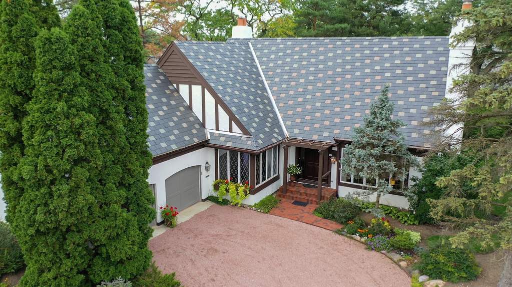 802 Burr Ridge Club Drive