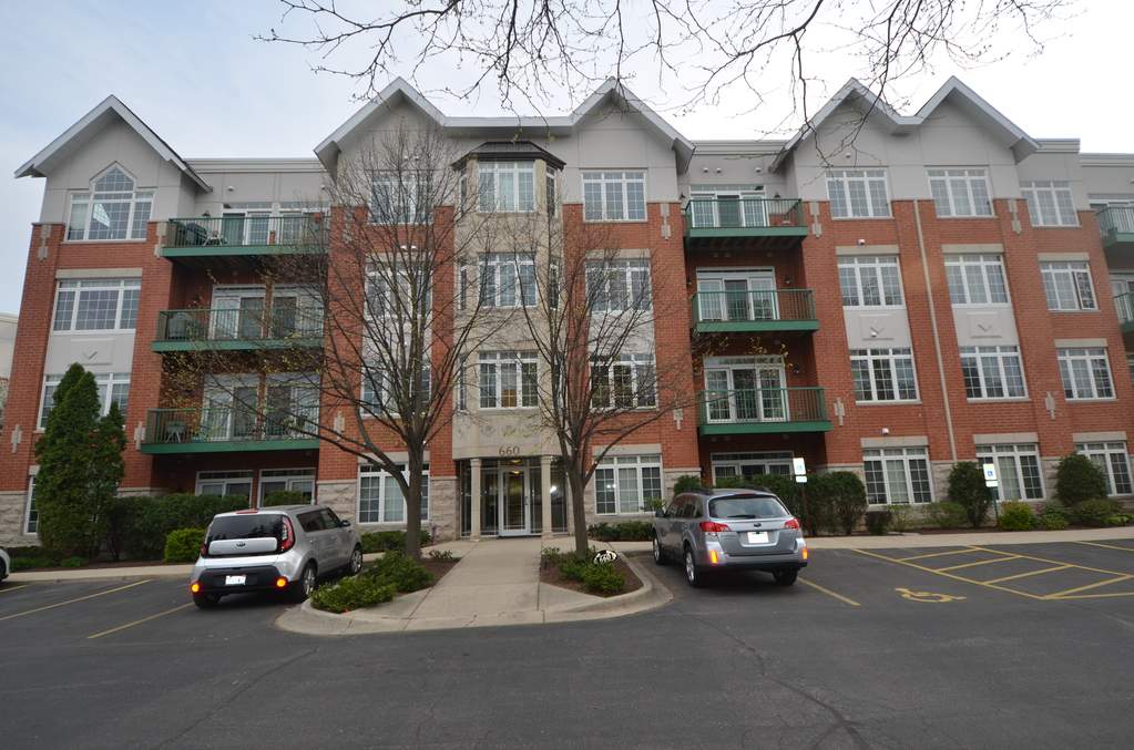 660 Mchenry Road #1-305 Wheeling, Illinois 60090 - Image 1