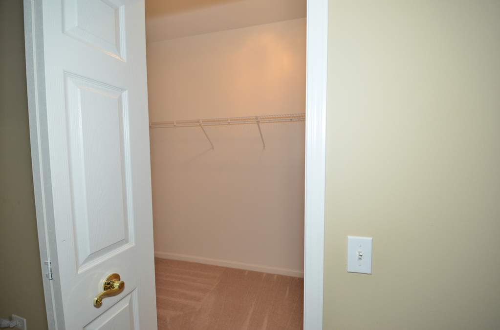 660 Mchenry Road #1-305 Wheeling, Illinois 60090 - Image 24