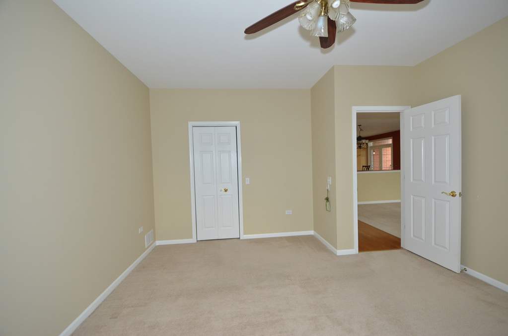 660 Mchenry Road #1-305 Wheeling, Illinois 60090 - Image 30