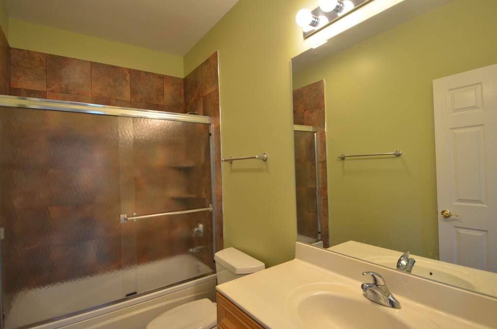 660 Mchenry Road #1-305 Wheeling, Illinois 60090 - Image 31