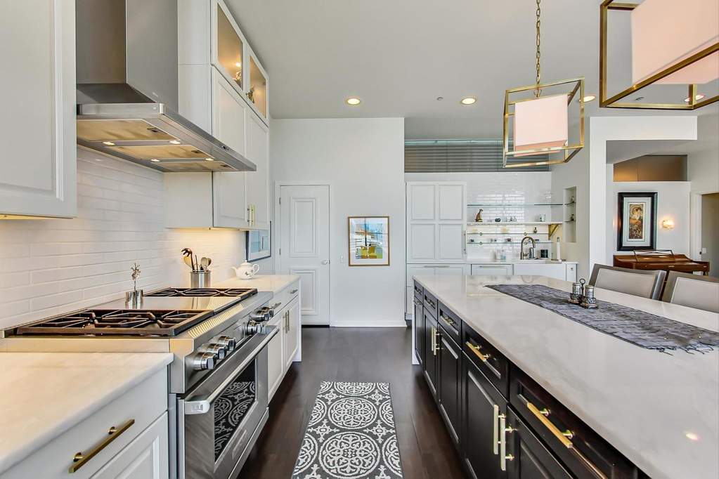 65 E Monroe Street #4718 Chicago, Illinois 60603 - Image 10