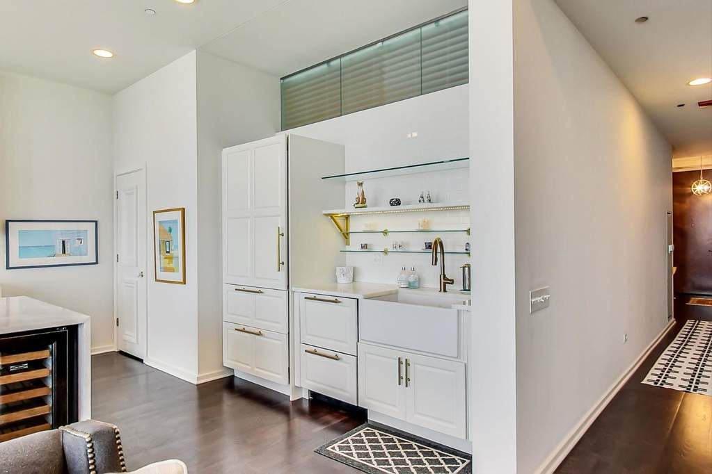 65 E Monroe Street #4718 Chicago, Illinois 60603 - Image 11