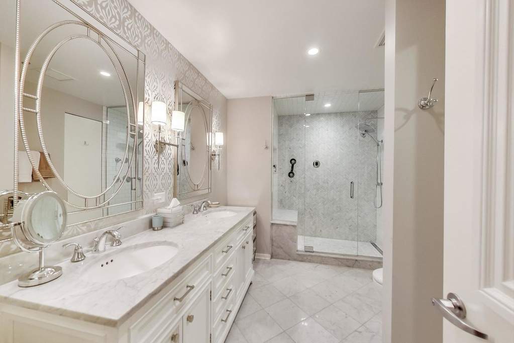 65 E Monroe Street #4718 Chicago, Illinois 60603 - Image 13