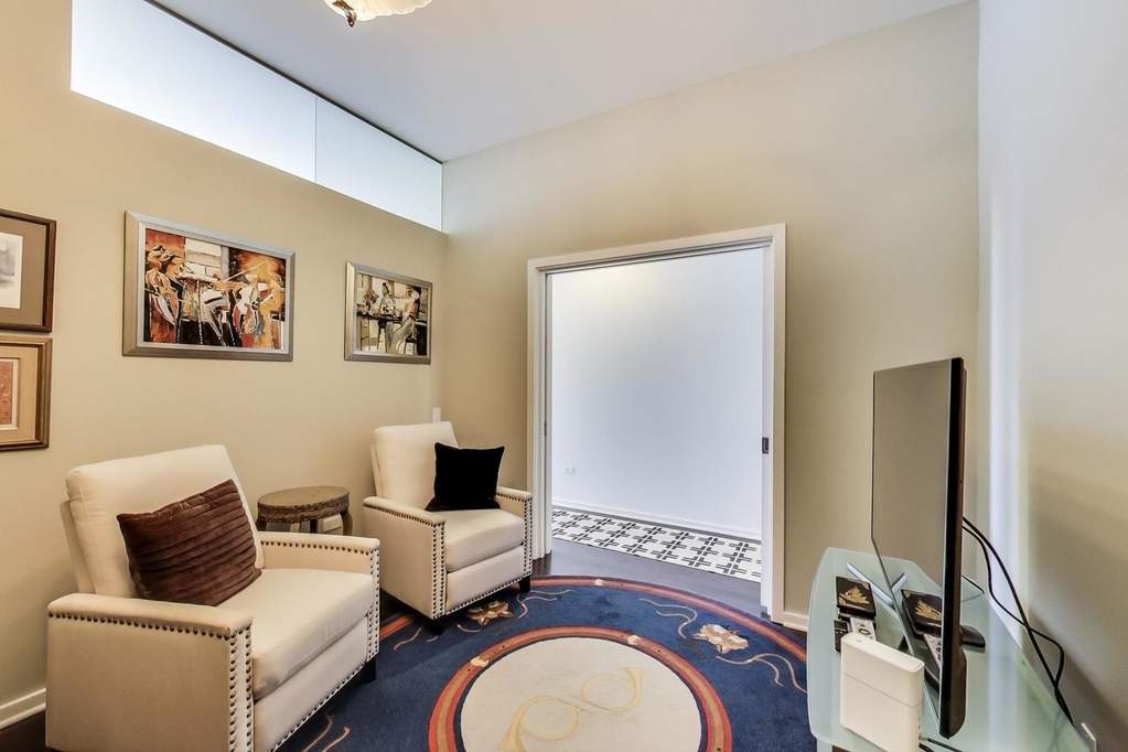 65 E Monroe Street #4718 Chicago, Illinois 60603 - Image 15