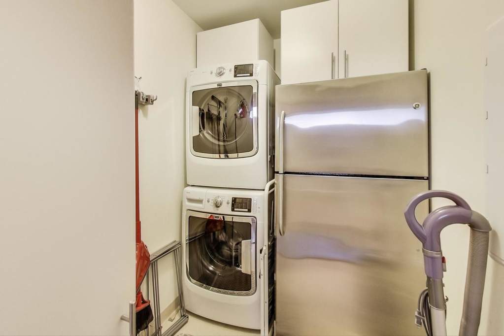 65 E Monroe Street #4718 Chicago, Illinois 60603 - Image 17