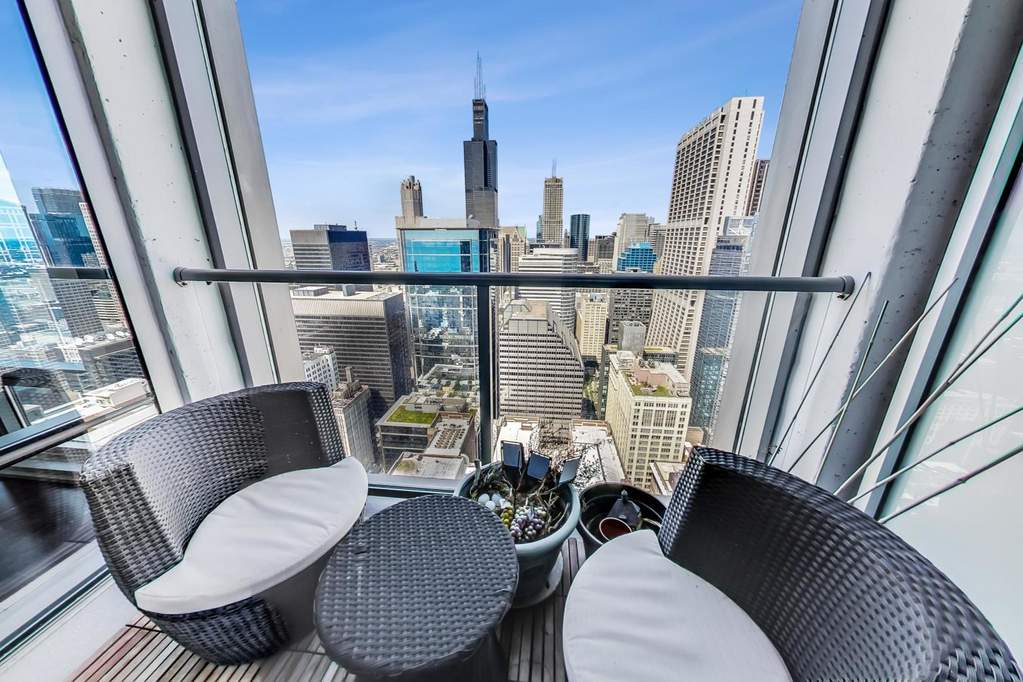 65 E Monroe Street #4718 Chicago, Illinois 60603 - Image 19