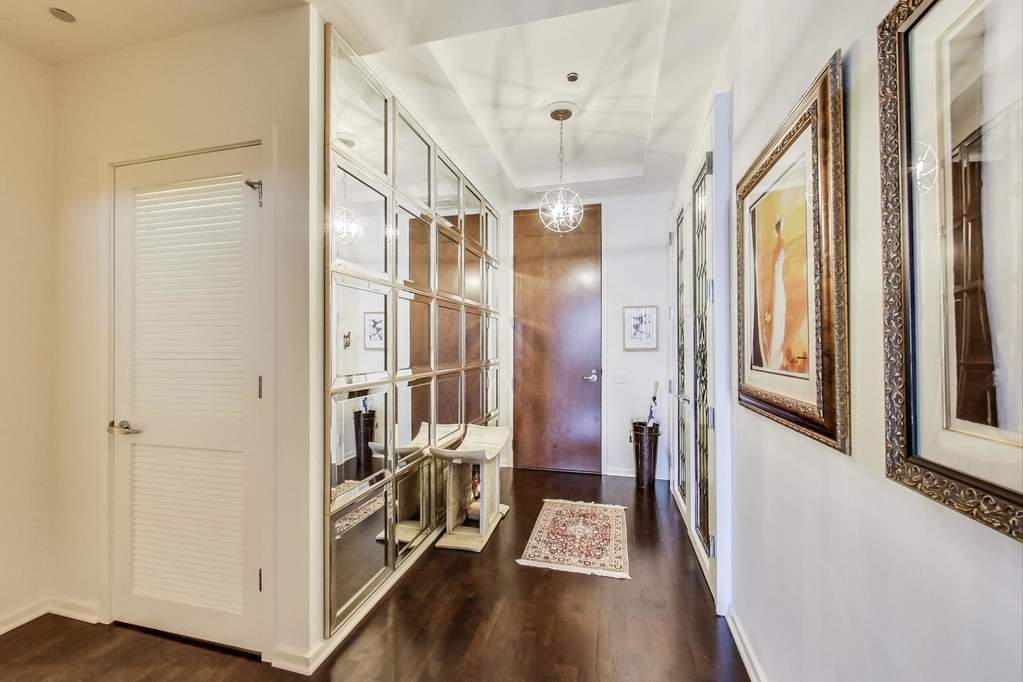 65 E Monroe Street #4718 Chicago, Illinois 60603 - Image 2