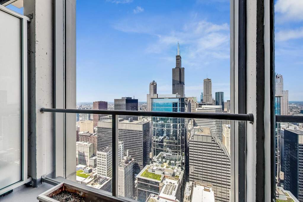 65 E Monroe Street #4718 Chicago, Illinois 60603 - Image 20