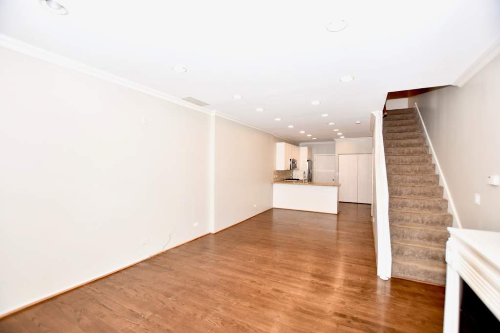 1801 W Diversey Parkway #18 Chicago, Illinois 60614 - Image 6