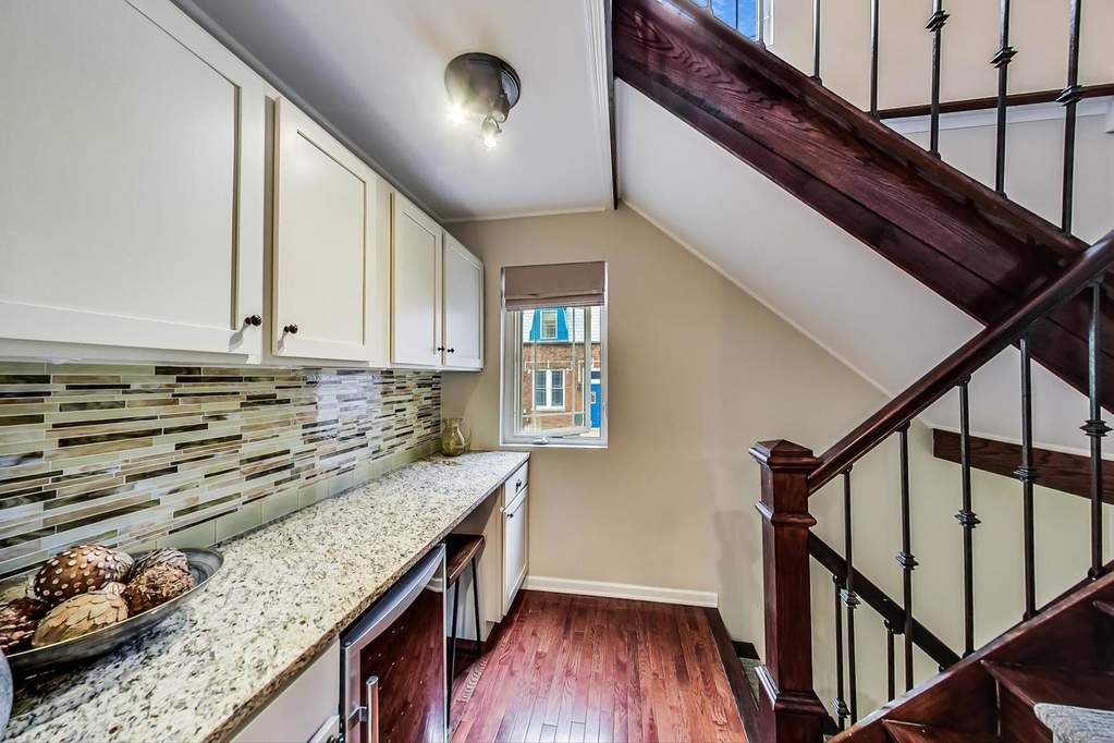 2640 N Albany Avenue Chicago, Illinois 60647 - Image 15