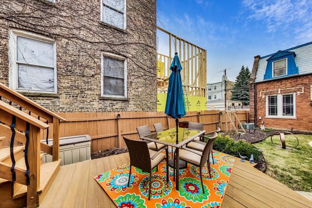 2640 N Albany Avenue Chicago, Illinois 60647 - Image 45