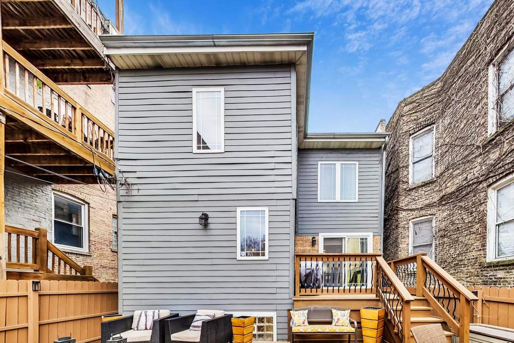 2640 N Albany Avenue Chicago, Illinois 60647 - Image 49