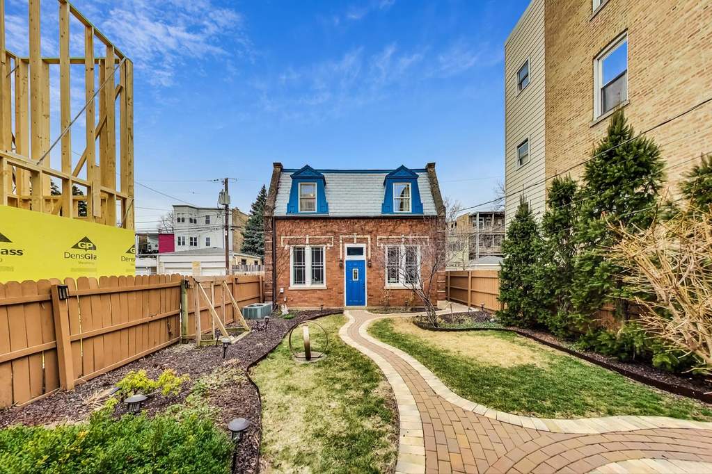 2640 N Albany Avenue Chicago, Illinois 60647 - Image 51