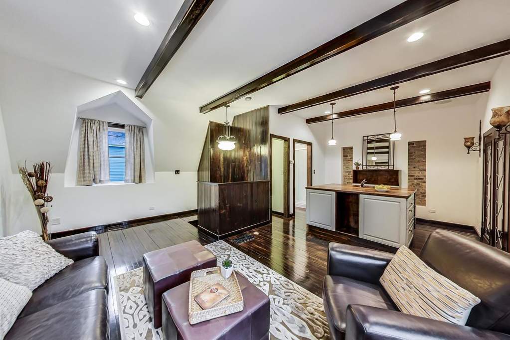 2640 N Albany Avenue Chicago, Illinois 60647 - Image 55