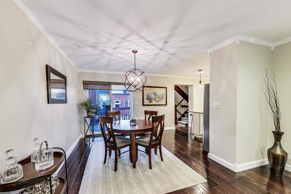 2640 N Albany Avenue Chicago, Illinois 60647 - Image 8