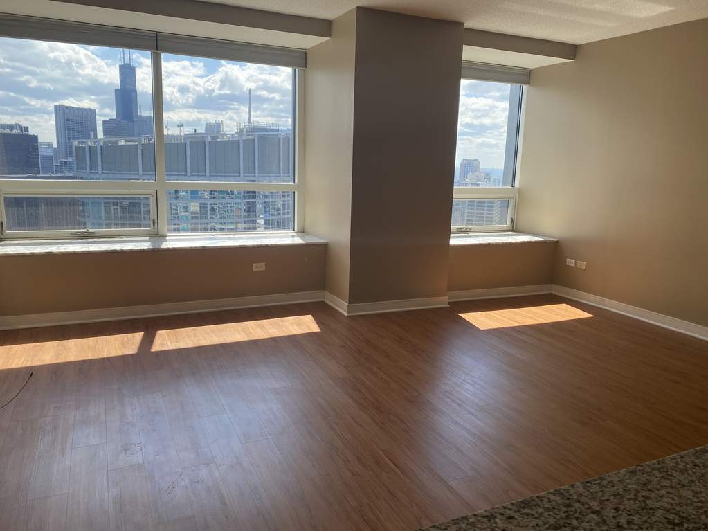 512 N Mcclurg Court #4809 Chicago, Illinois 60611 - Sit on the marble window seat and take in the view!