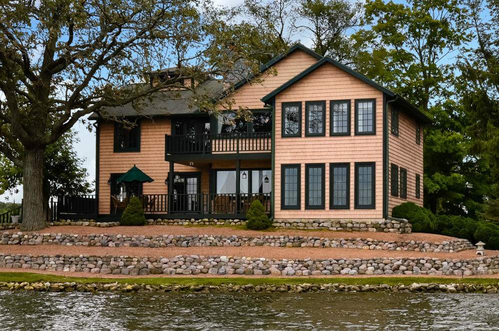 6524 Willow Ct Waterford, Wisconsin 53185 - NewNewRock