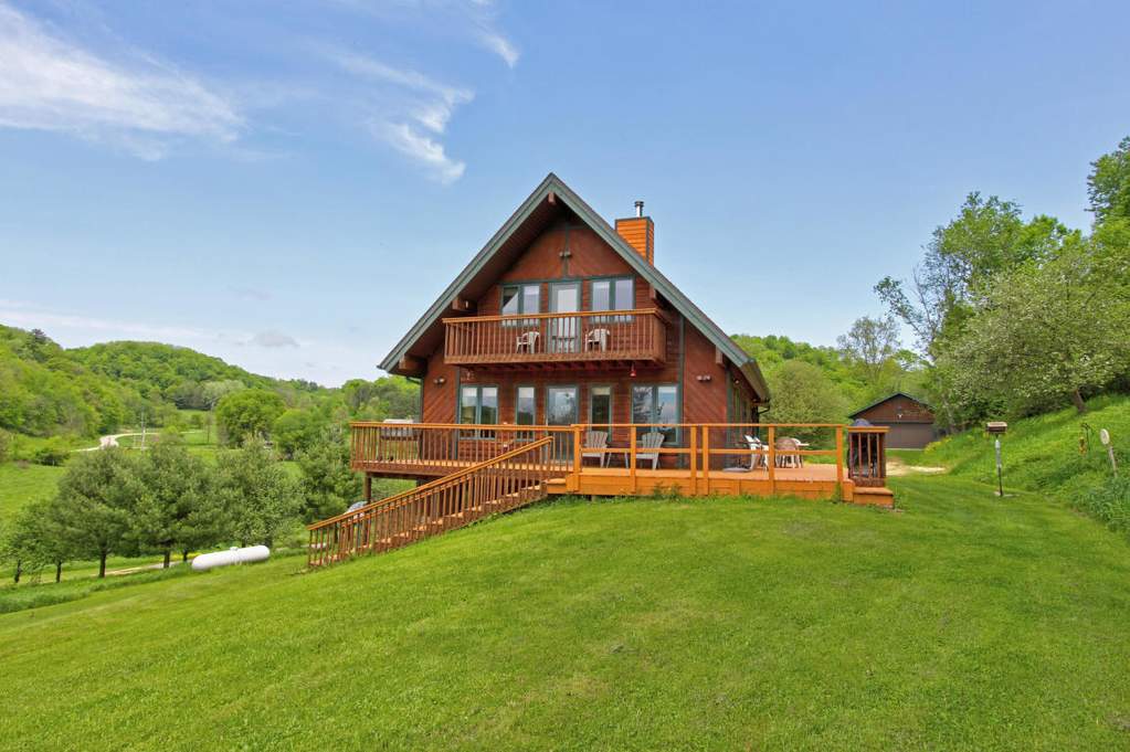 S2114 A Valley Ave La Farge, WI 54639 MLS 1640269 properties