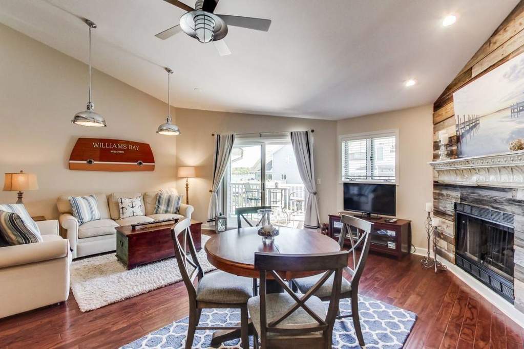 57 N Walworth Ave #213 Williams Bay, Wisconsin 53191 - 14-Dining Area
