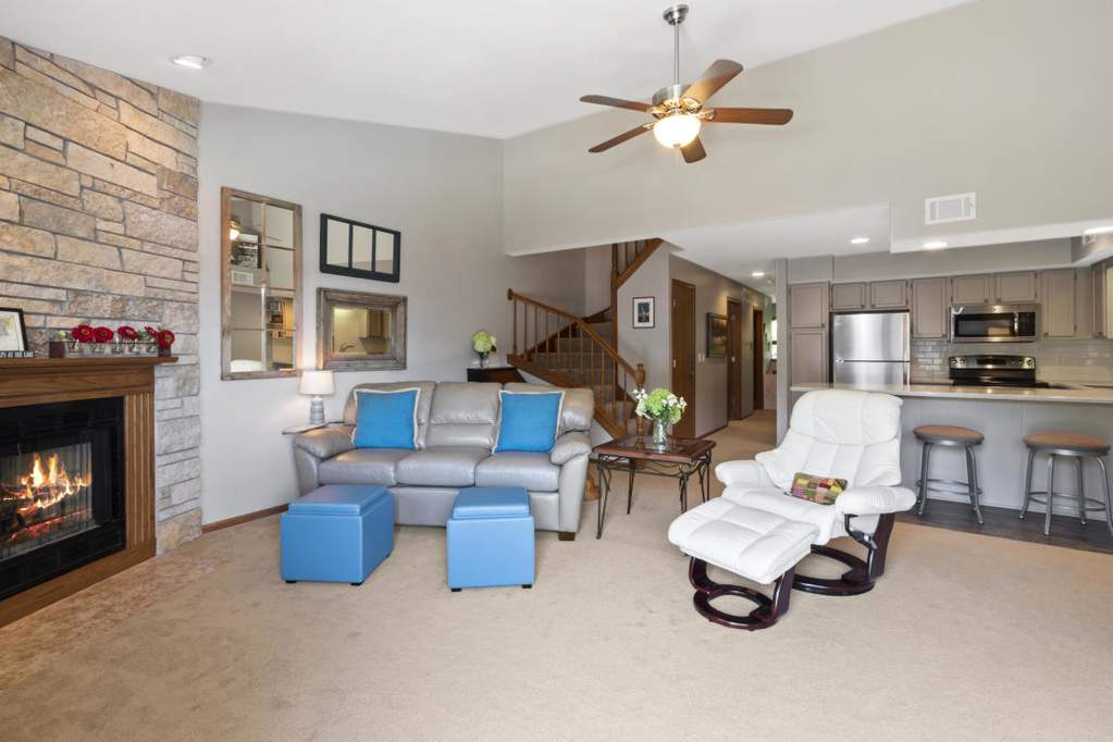 57 N Walworth Ave #212 Williams Bay, Wisconsin 53191 - IMG_2696
