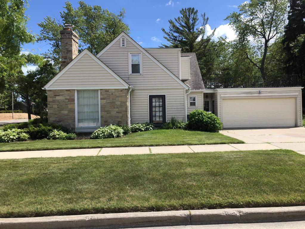 3346 N Main St Racine, WI 53402 MLS 1679716 properties