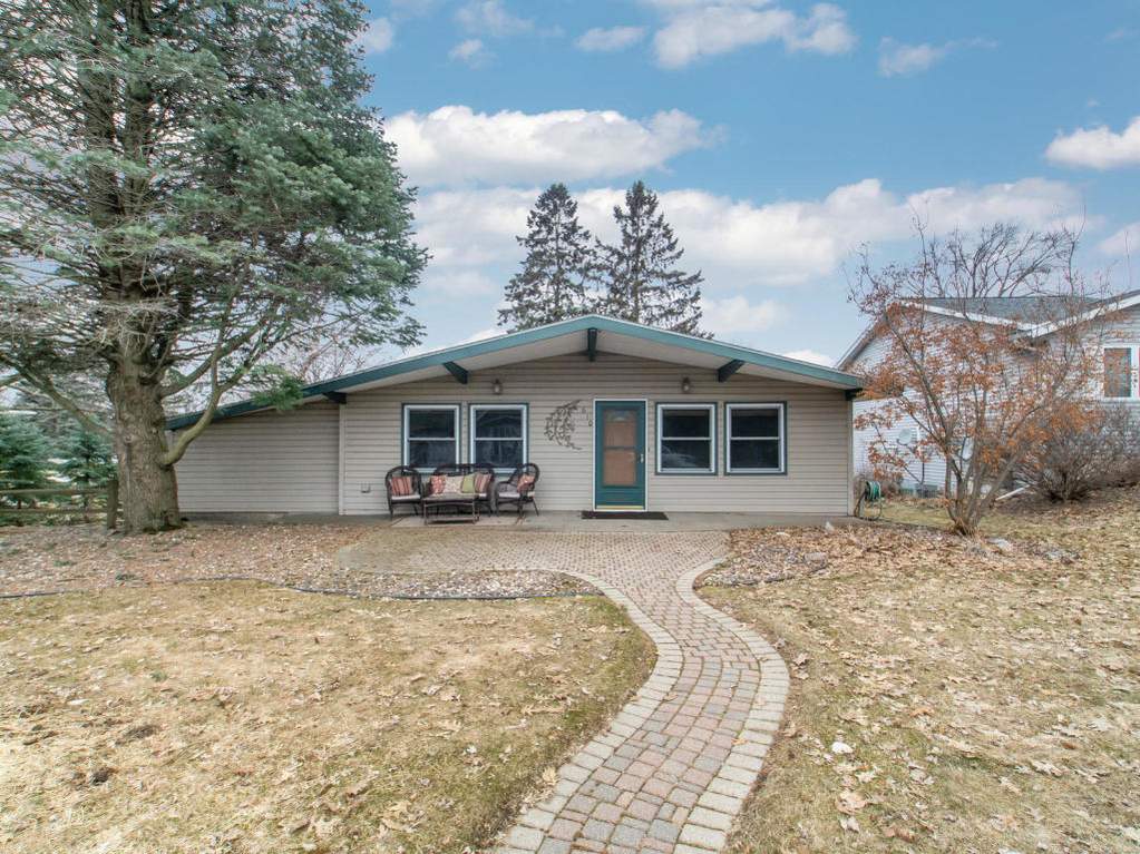 610 2nd Ave E Holmen, WI 54636 MLS 1682509 properties