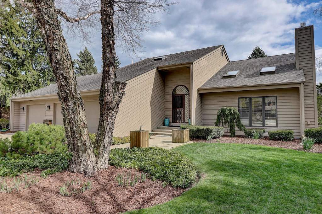 3641 Pleasant Ln Mount Pleasant, WI 53405 MLS 1688546 properties