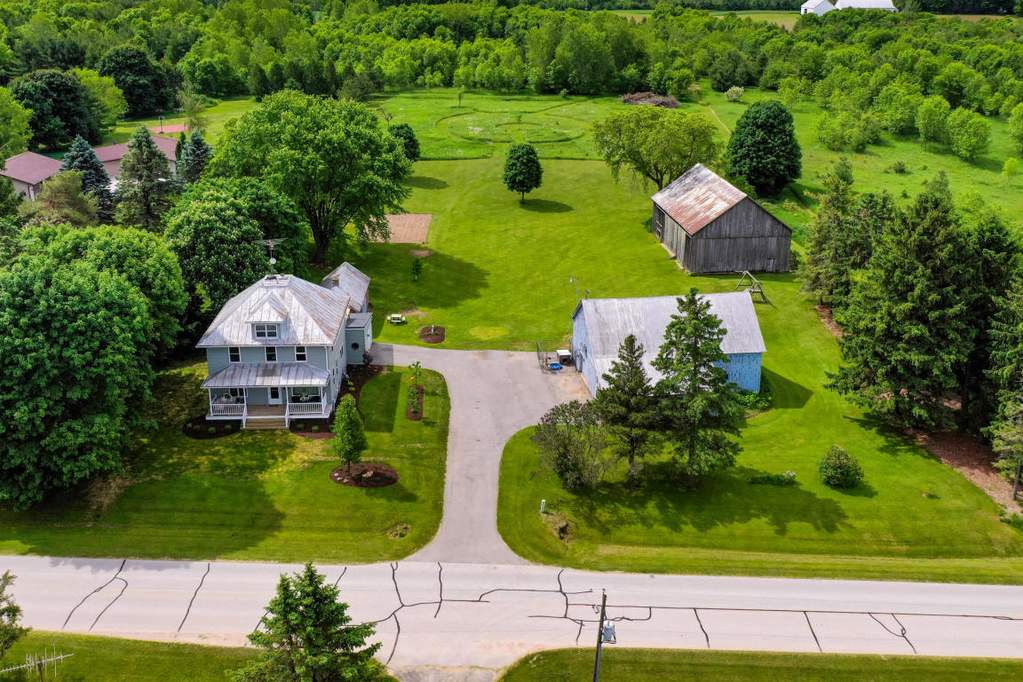 9919 Polifka Rd Whitelaw, WI 54247 MLS 1694771 properties