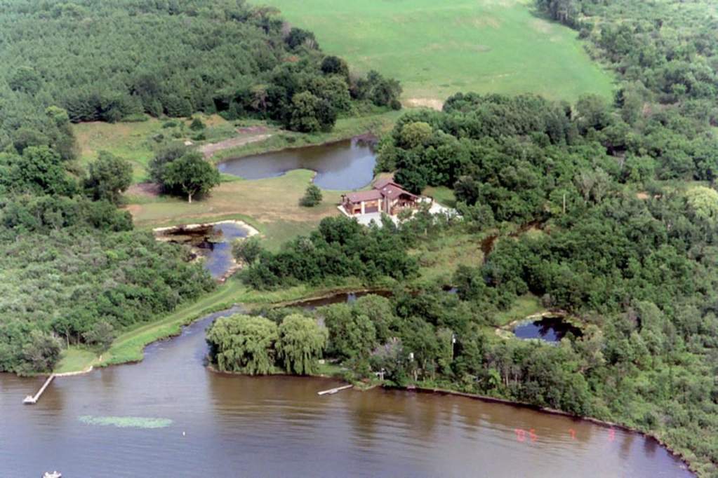 7350 Druid Lake Rd Hartford, WI 53027 MLS 1711210 properties