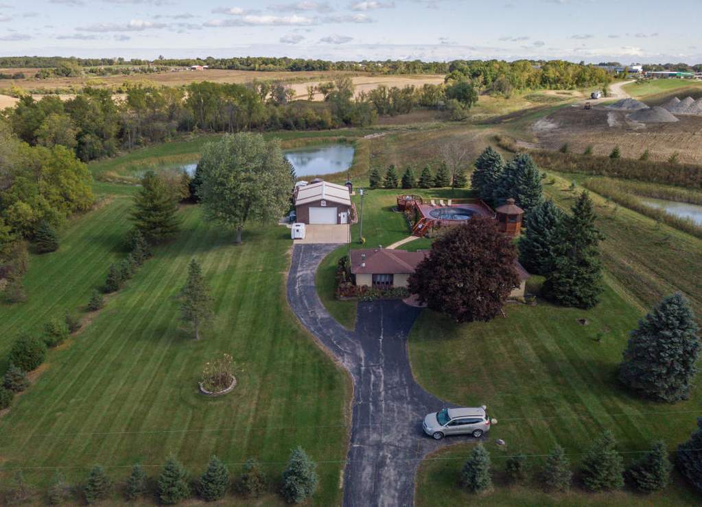 3518 Highway K Franksville, WI 53126 MLS 1713448 properties