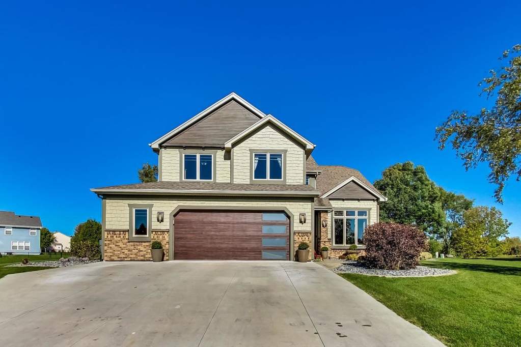 5905 San Dell Way Racine, Wisconsin 53402 - aa_0001