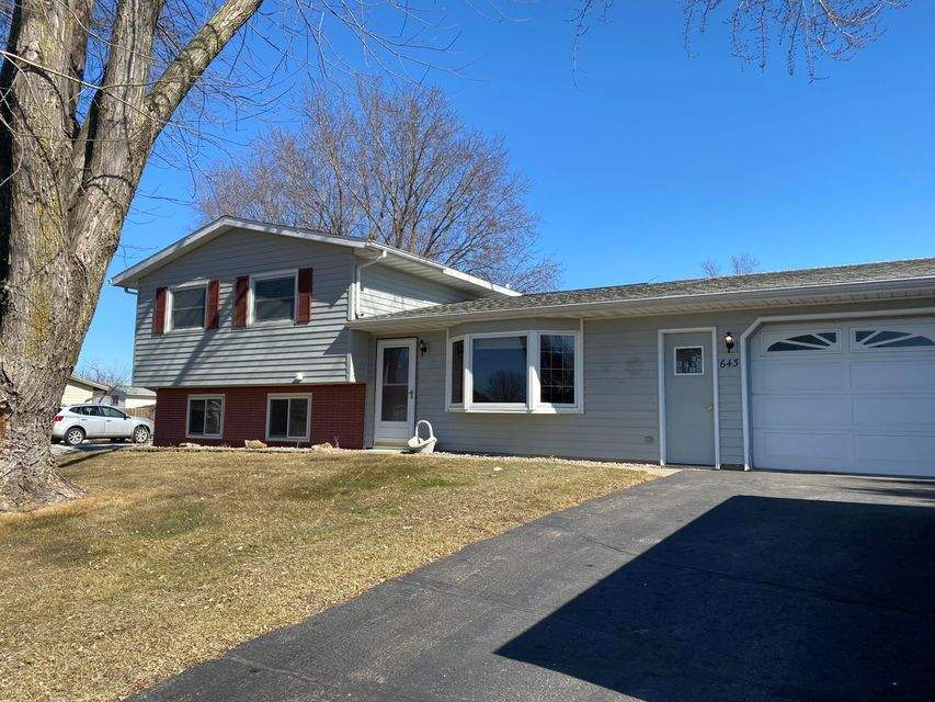 643 Campfire Dr West Salem, WI 54669 MLS 1731805 properties