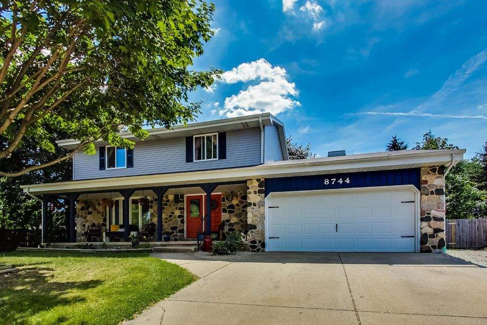 8744 44th Ave Kenosha, Wisconsin 53142 - aa_0001