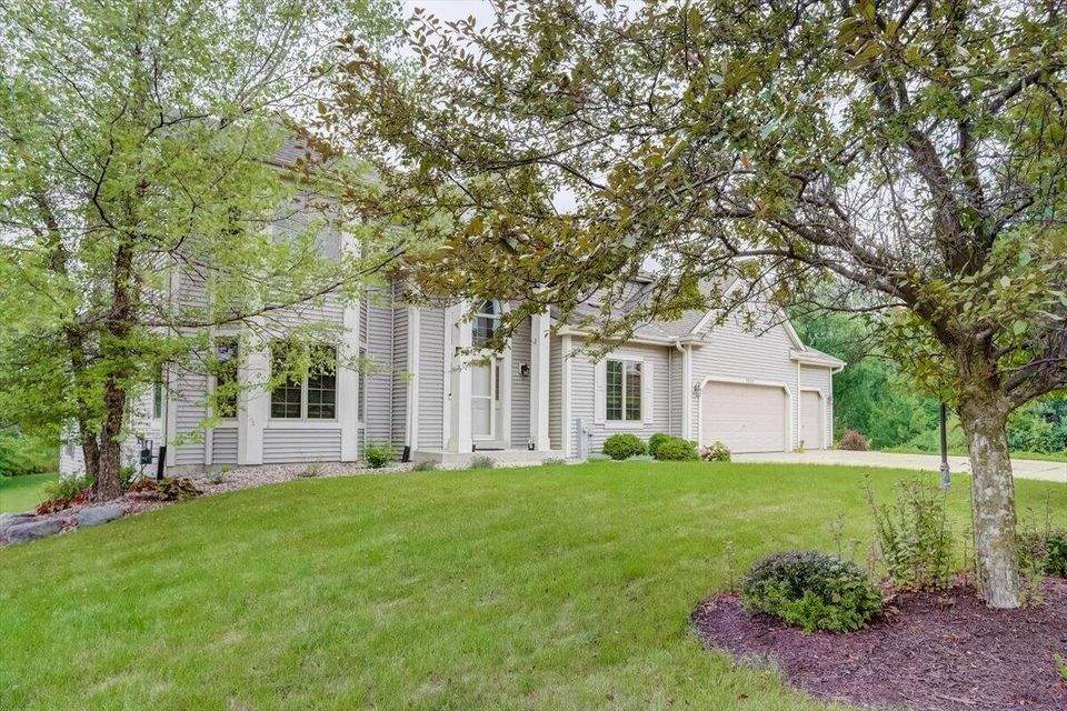 9903 81st Pl Pleasant Prairie, Wisconsin 53158 - 01-81st Pl-001